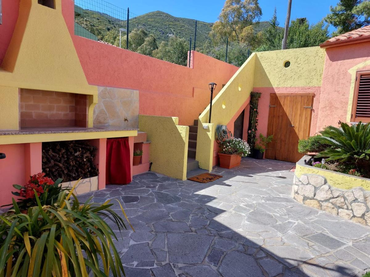 Casa Valeria Villa Muravera Eksteriør billede